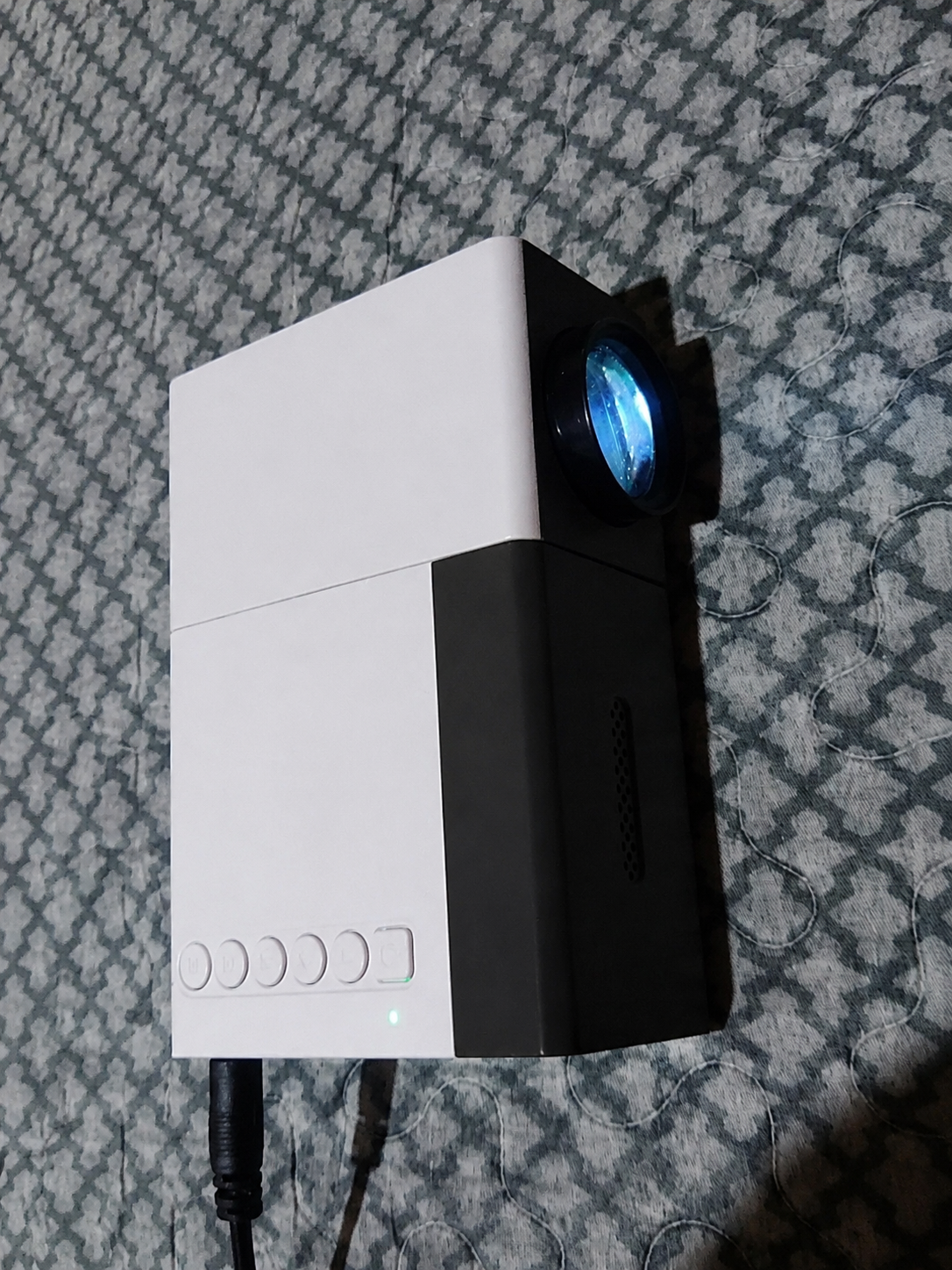 ArenaBox ligado projetando